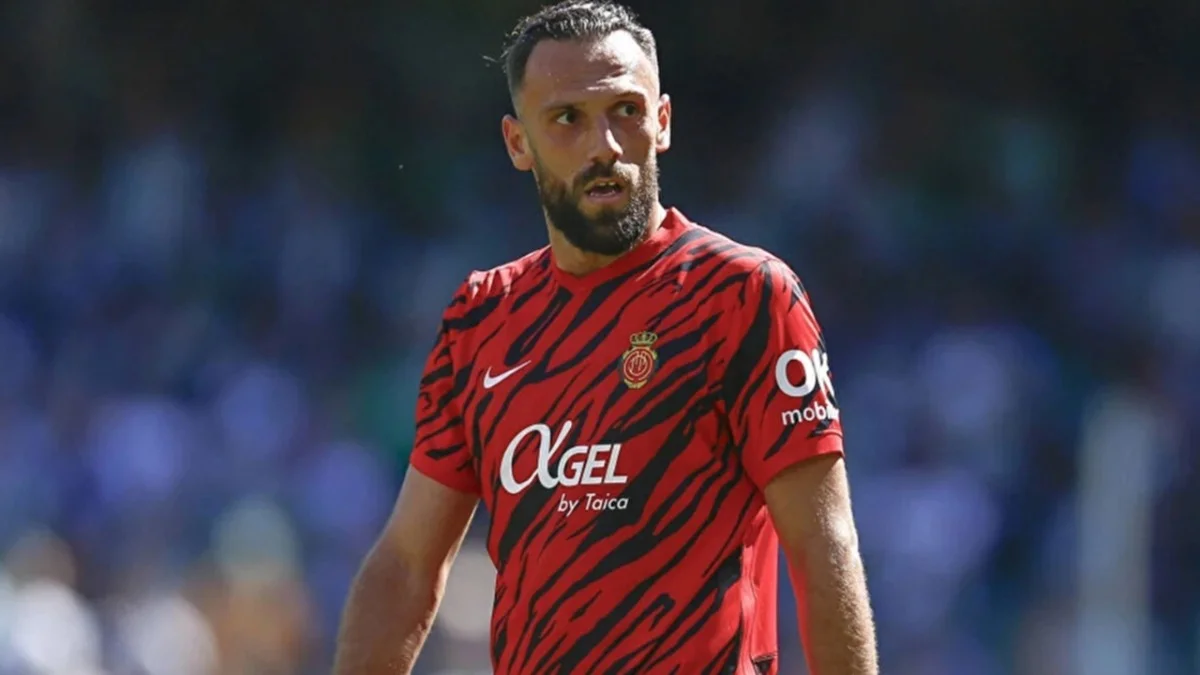 Fenerbahçe'nin Santraforda Yüzü Güldü: Bir Sezonda Fırtınalar Estiren Muriqi Geri Dönüyor... - Gündem Haberleri
